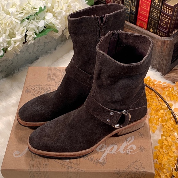 Free People Shoes - NEW Free People Vienna Ankle Boot
